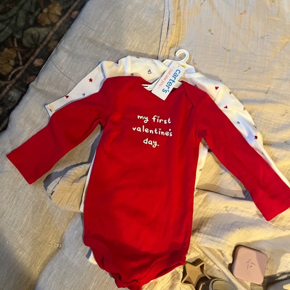 8 item Baby Clothes Bundle (boy) - Carter's and other brands - 6 - 12 months - Picture 2 of 5